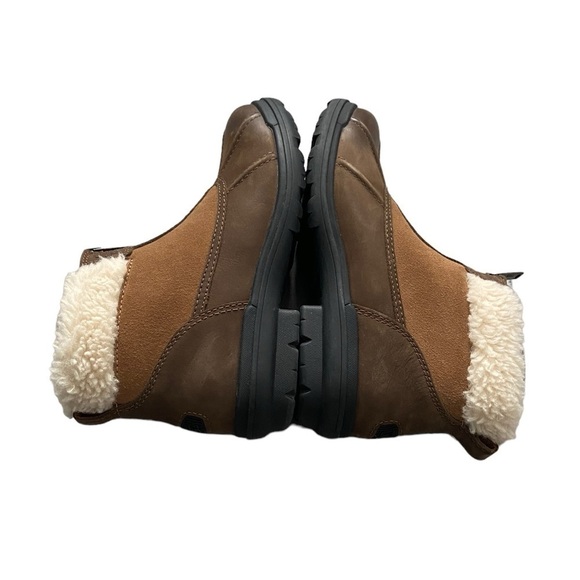 NEW UGG Hapsburg Zip Boot Shearling Trim size 7 - Picture 5 of 14